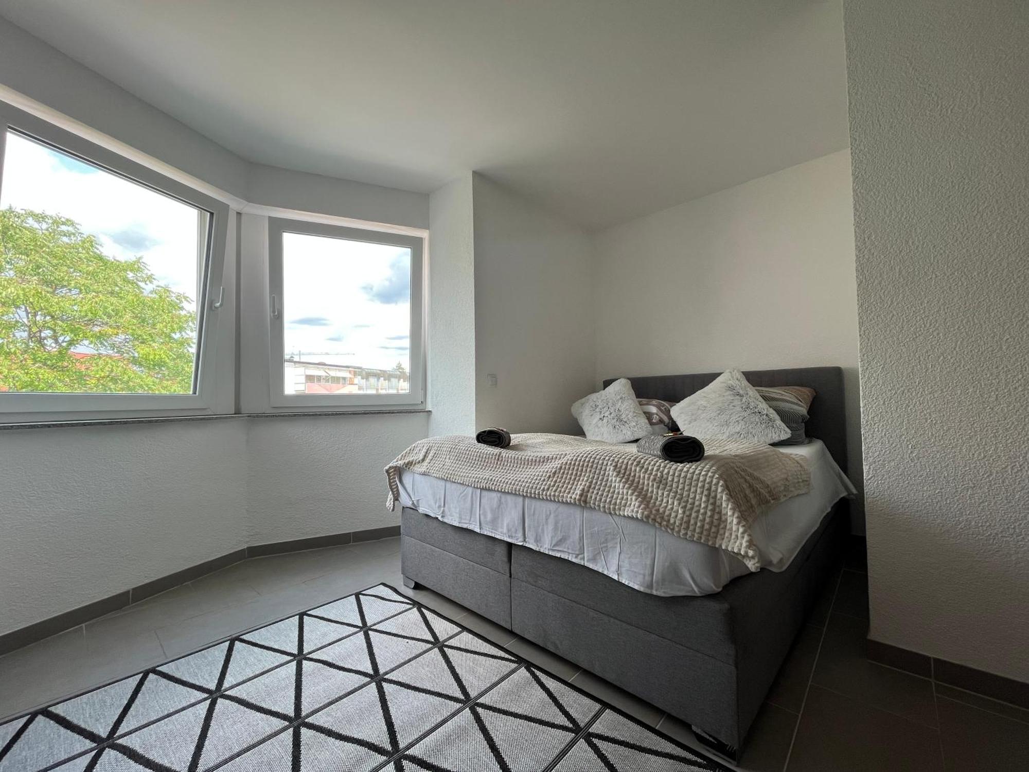 Simplex Apartments Am Europaplatz Karlsruhe Rum bild